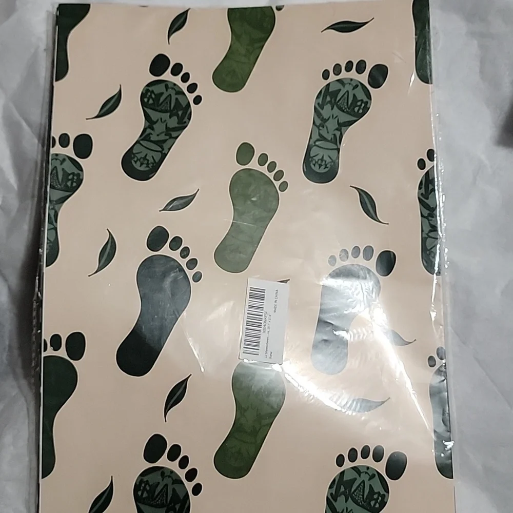 🍎Nwt 12 Sheets Green Living Wrapping Paper Set Footprints Shopping Bags House